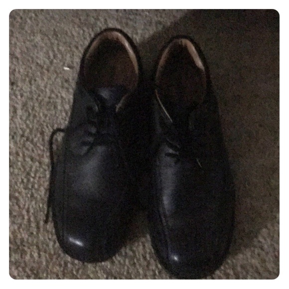 Black jarman dress shoes - Picture 1 of 3